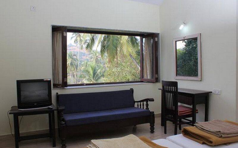 Goa Arpora Holiday Home, Goa 4
